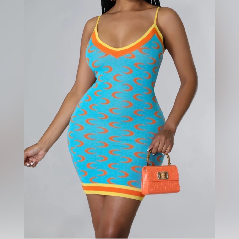 New Vibrant Blue and Orange Patterned Dress size S